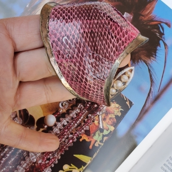 Vintage Elodia Texas Snakeskin Modernist cuff - Picture 7 of 13
